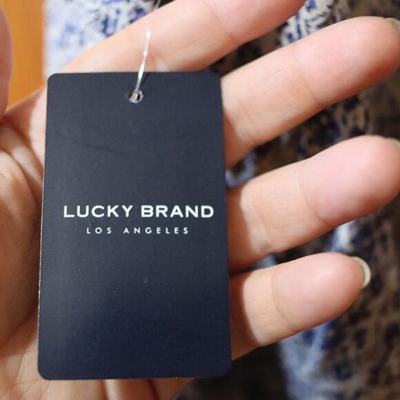 Lucky Brand Blue Floral Boho Peasant Top NWT Large Elegant Flowing Spring Style - Picture 12 of 14